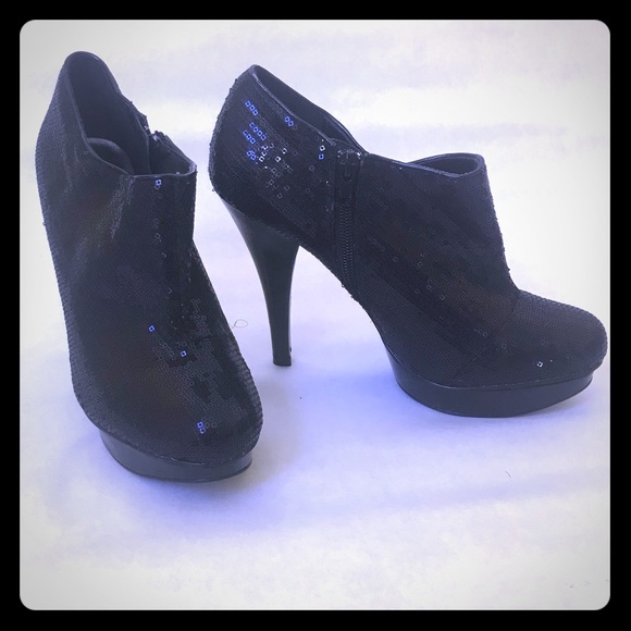 Sequined booties and side zipper - Picture 5 of 8